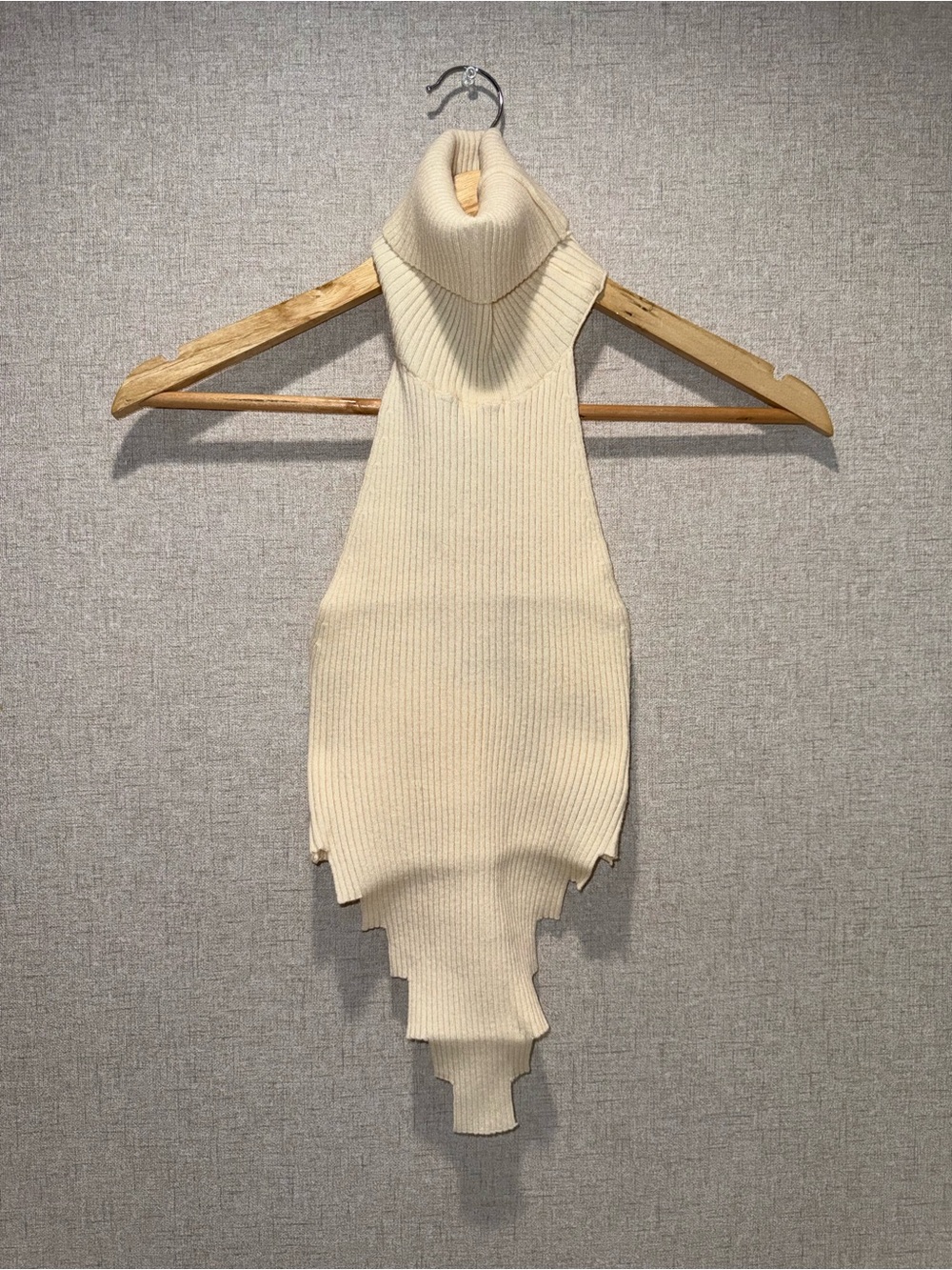 {SHEIN} Cream Ribbed Turtleneck Sleeveless Sweater